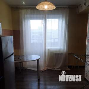 1-к квартира, посуточно, 38м2, 9/9 этаж