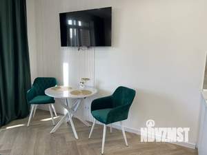 Студия квартира, посуточно, 40м2, 8/16 этаж
