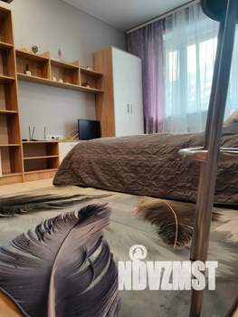 Студия квартира, посуточно, 35м2, 3/15 этаж