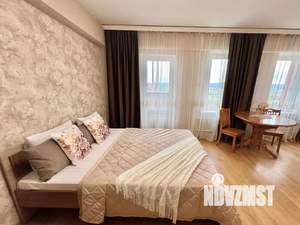 Студия квартира, посуточно, 40м2, 8/9 этаж