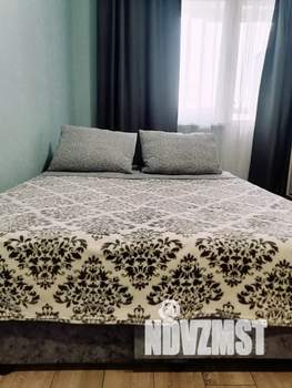 Студия квартира, посуточно, 28м2, 13/16 этаж