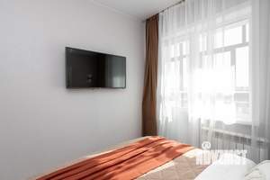 2-к квартира, посуточно, 42м2, 1/1 этаж