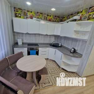 1-к квартира, посуточно, 50м2, 7/16 этаж