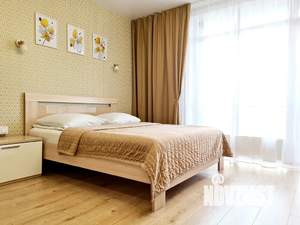 Студия квартира, посуточно, 30м2, 12/18 этаж