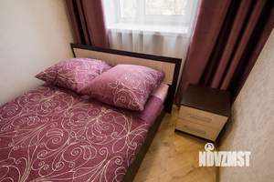 2-к квартира, посуточно, 42м2, 1/1 этаж