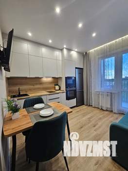 1-к квартира, посуточно, 37м2, 7/9 этаж