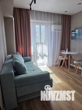 1-к квартира, посуточно, 37м2, 6/10 этаж