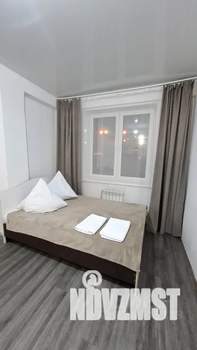 Студия квартира, посуточно, 32м2, 2/5 этаж