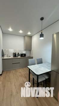 1-к квартира, посуточно, 33м2, 9/17 этаж