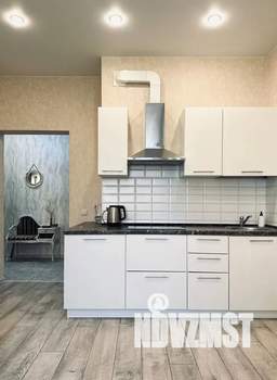 1-к квартира, посуточно, 48м2, 9/16 этаж