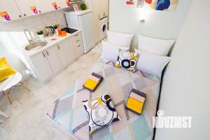 Студия квартира, посуточно, 20м2, 2/5 этаж
