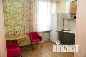 1-к квартира, посуточно, 36м2, 1/4 этаж