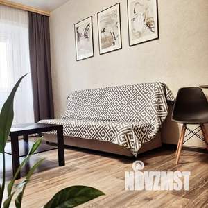 Студия квартира, посуточно, 30м2, 4/10 этаж