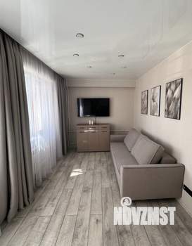 1-к квартира, посуточно, 59м2, 3/9 этаж
