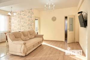 2-к квартира, посуточно, 63м2, 4/10 этаж