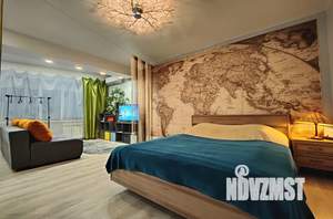 Студия квартира, посуточно, 45м2, 1/4 этаж