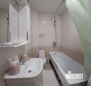 1-к квартира, посуточно, 42м2, 1/1 этаж