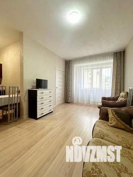 1-к квартира, посуточно, 42м2, 1/1 этаж