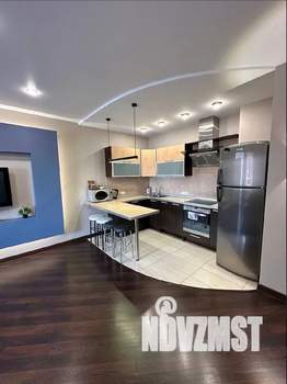 1-к квартира, посуточно, 37м2, 9/10 этаж