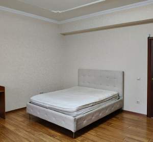 5-к квартира, на длительный срок, 177м2, 2/6 этаж