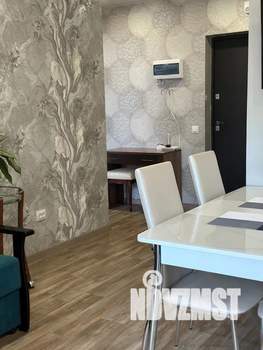 1-к квартира, посуточно, 38м2, 3/10 этаж