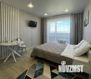 Студия квартира, посуточно, 30м2, 16/16 этаж