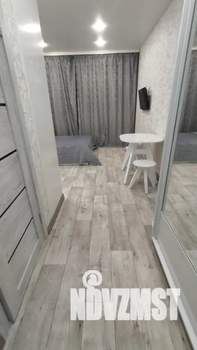 Студия квартира, посуточно, 22м2, 2/10 этаж