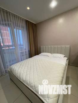 Студия квартира, посуточно, 28м2, 13/16 этаж