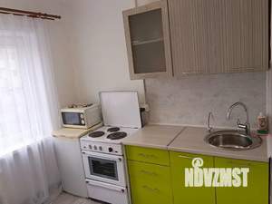 1-к квартира, посуточно, 38м2, 4/5 этаж