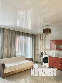 1-к квартира, посуточно, 47м2, 9/16 этаж