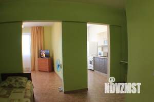 1-к квартира, посуточно, 44м2, 4/16 этаж