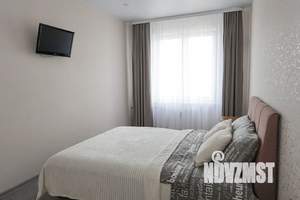 2-к квартира, посуточно, 46м2, 13/16 этаж