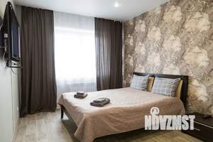 1-к квартира, посуточно, 40м2, 12/18 этаж