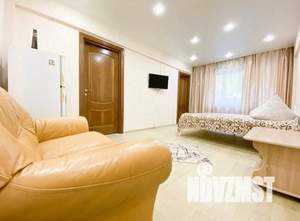 3-к квартира, посуточно, 49м2, 1/5 этаж