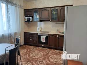 2-к квартира, посуточно, 60м2, 7/18 этаж