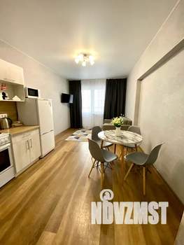 1-к квартира, посуточно, 45м2, 8/16 этаж