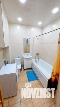 2-к квартира, посуточно, 45м2, 2/18 этаж