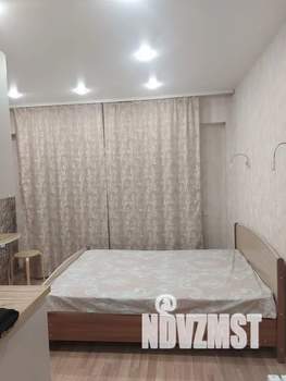 Студия квартира, посуточно, 20м2, 10/10 этаж