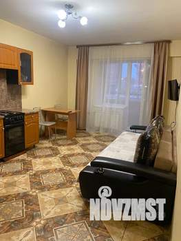 1-к квартира, посуточно, 49м2, 2/16 этаж