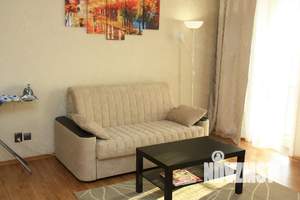 Студия квартира, посуточно, 35м2, 8/8 этаж