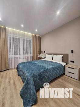 1-к квартира, посуточно, 37м2, 1/1 этаж