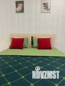 1-к квартира, посуточно, 35м2, 4/16 этаж