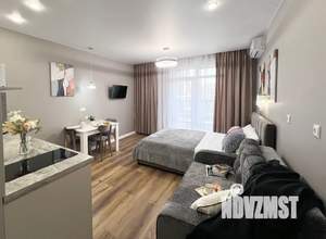 Студия квартира, посуточно, 35м2, 2/19 этаж