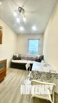 2-к квартира, посуточно, 40м2, 10/18 этаж