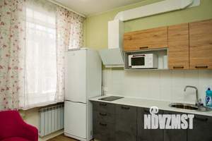 1-к квартира, посуточно, 36м2, 1/4 этаж