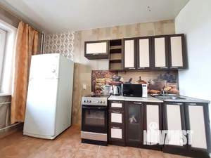 1-к квартира, посуточно, 40м2, 3/9 этаж