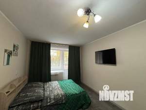 1-к квартира, посуточно, 38м2, 1/5 этаж