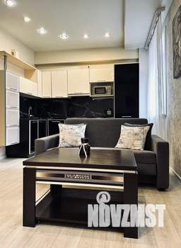 1-к квартира, посуточно, 38м2, 4/9 этаж