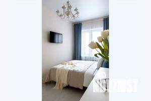 1-к квартира, посуточно, 42м2, 6/18 этаж