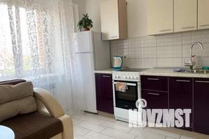 1-к квартира, посуточно, 42м2, 13/17 этаж